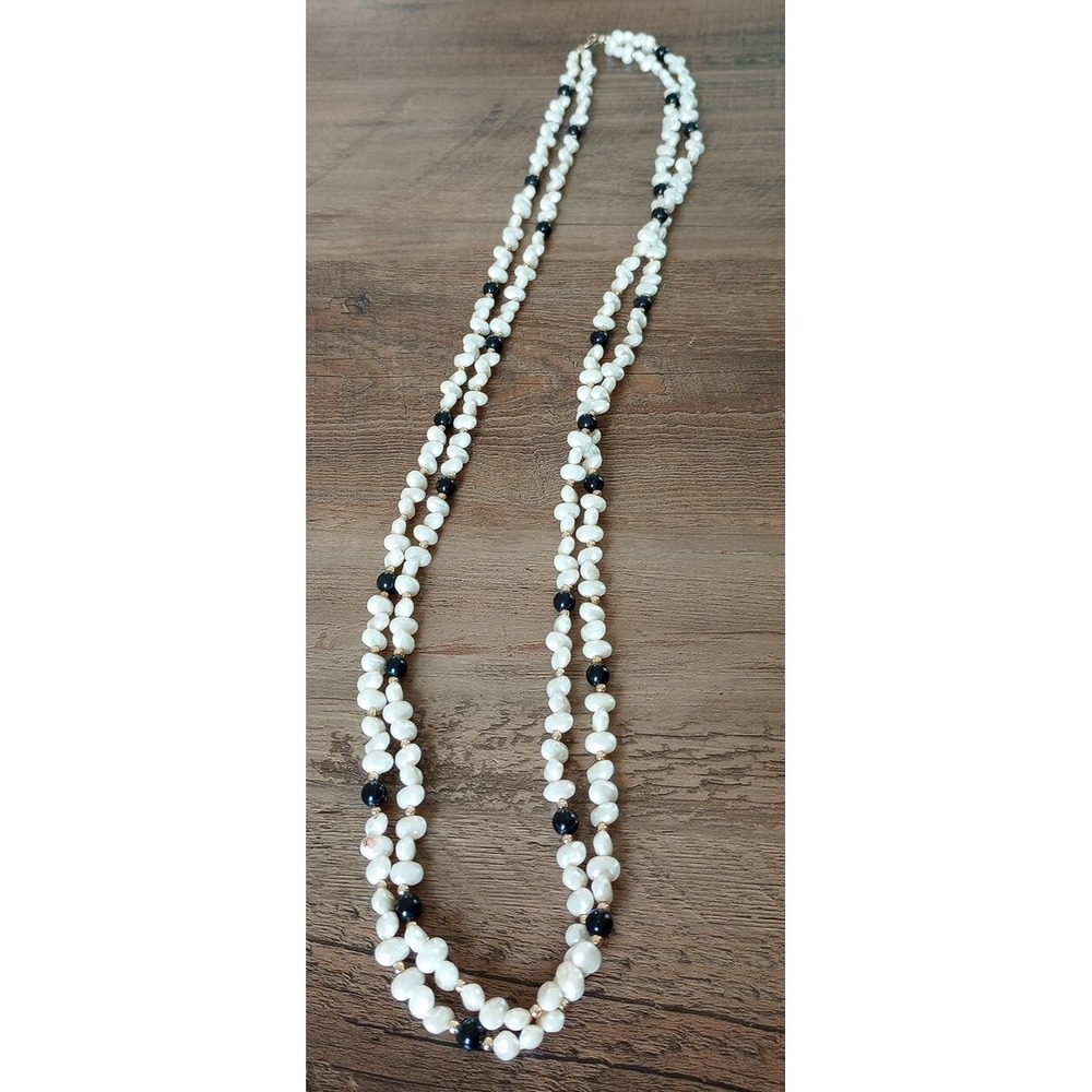 VTG Double Strand Hand Strung Faux Pearl/Onyx and Gold Beaded Necklace 31" VGUC